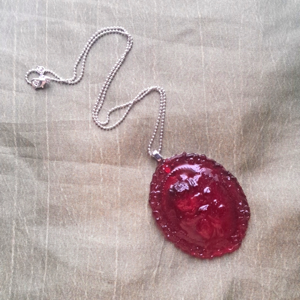 Stirling silver & Red Resin Cabochon Cameo Necklace Pendant y2k vintage style